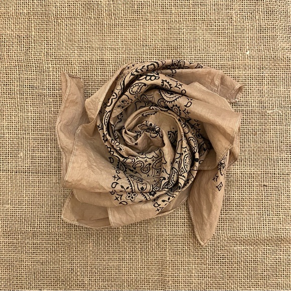 BANDANA Set Hand Dyed Sun Bleached "Happy Hour” Set of 4) ⭐️NWT - Picture 6 of 11